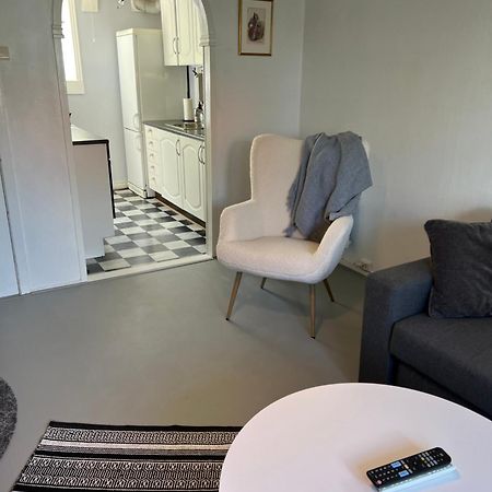 Lite Hus Med Egen Inngang - Sentral Beliggenhet Haugesund Exterior foto