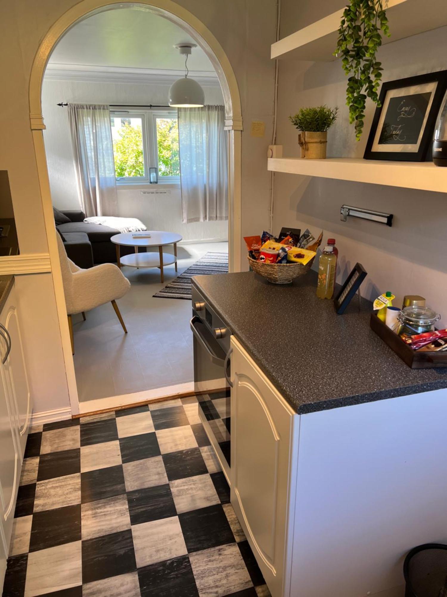 Lite Hus Med Egen Inngang - Sentral Beliggenhet Haugesund Exterior foto
